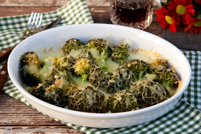 broccoli-cu-usturoi-gratinat