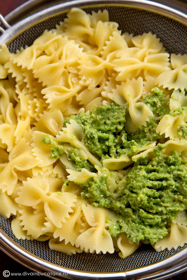 paste-cu-pesto-de-broccoli-si-ton-3