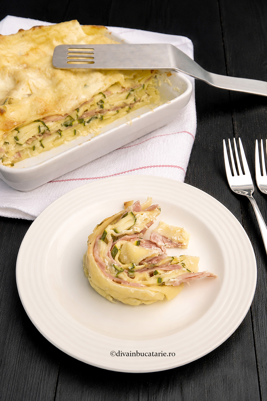 Lasagna cu dovlecei si sunca A