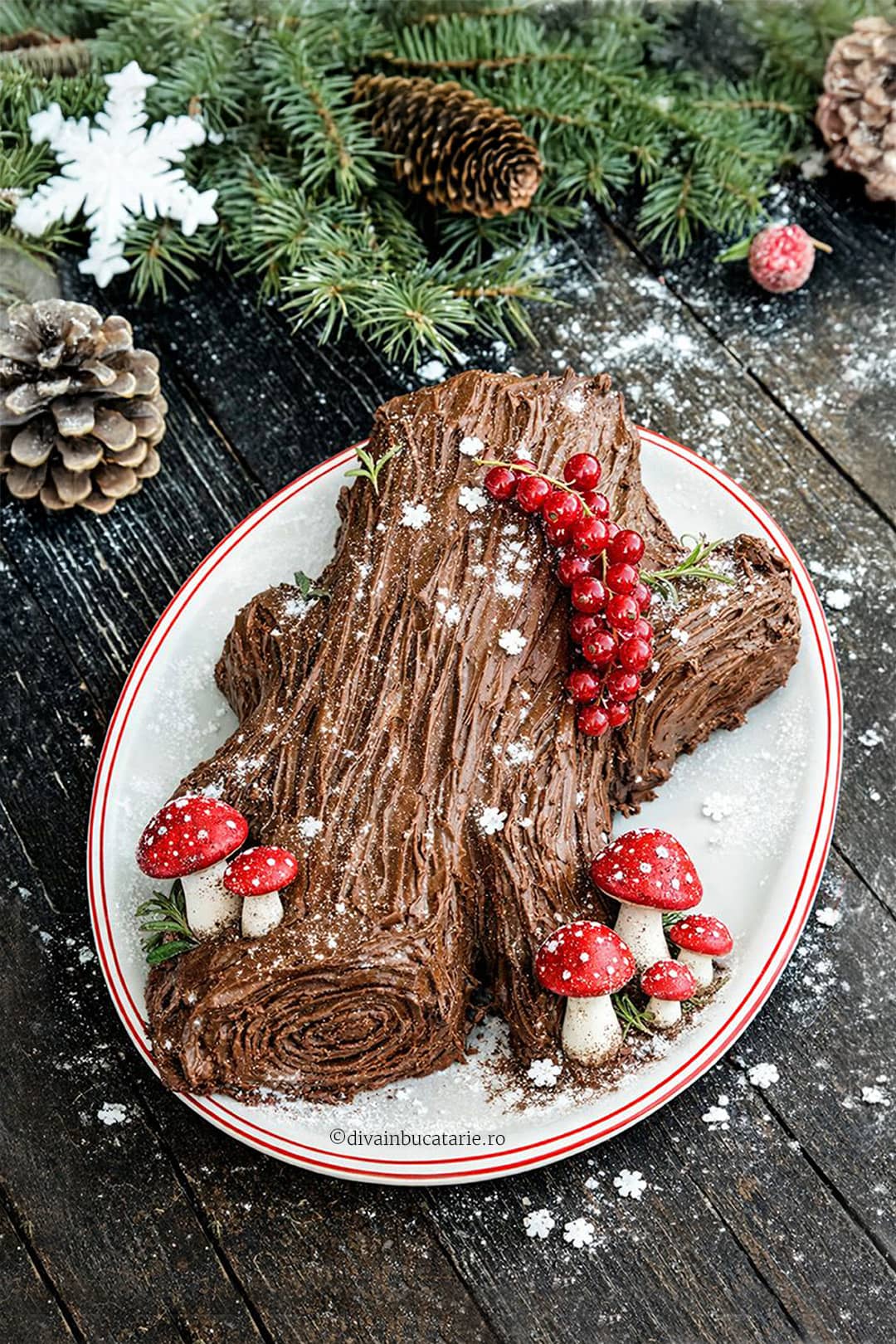 Tort buturuga de Craciun diva in bucatarie A