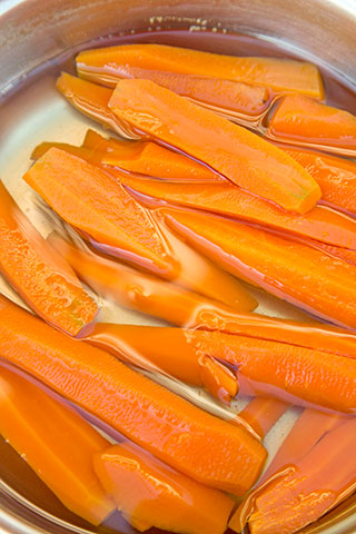 dorada-cu-piure-picant-de-morcovi-2