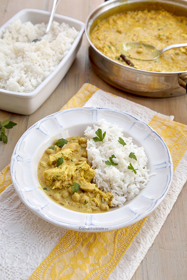 curry de pui cu lapte de cocos si condimente indiene b