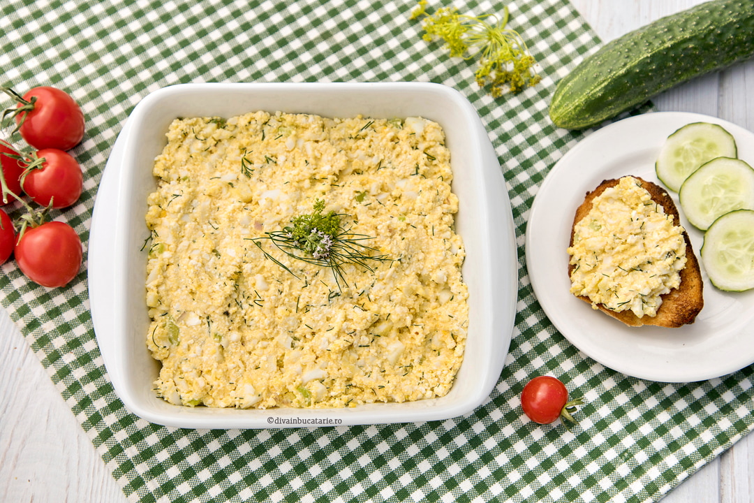 Salata de oua cu branza de vaci B