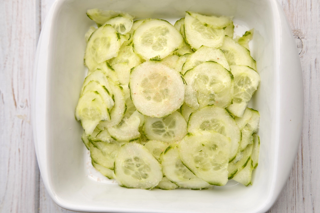 Salata de castraveti cu smantana 2
