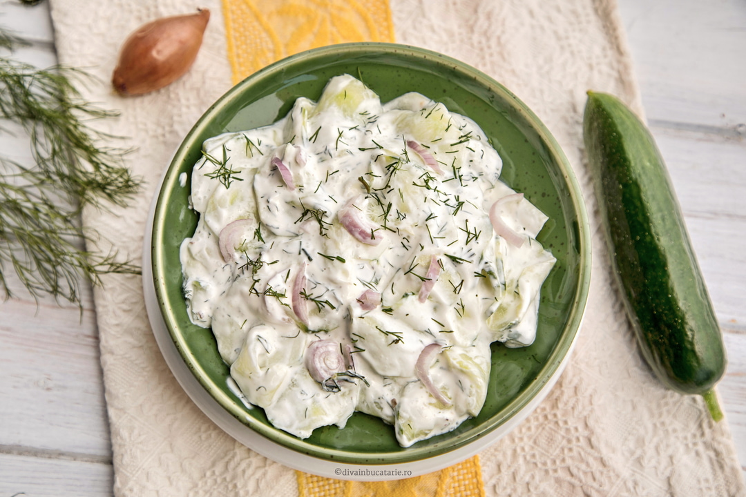 salata de castraveti cu smantana B