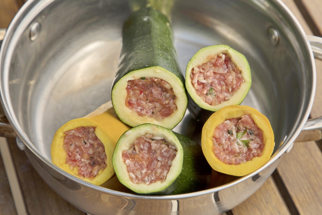 dovlecei umpluti cu carne de vita 2
