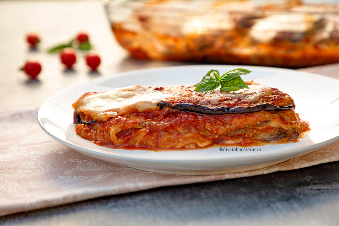 Vinete alla parmigiana sau vinete cu parmezan la cuptor B