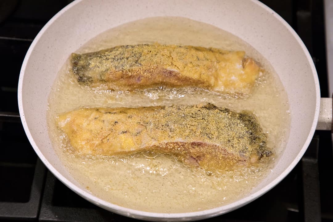 Crap prajit in malai 2