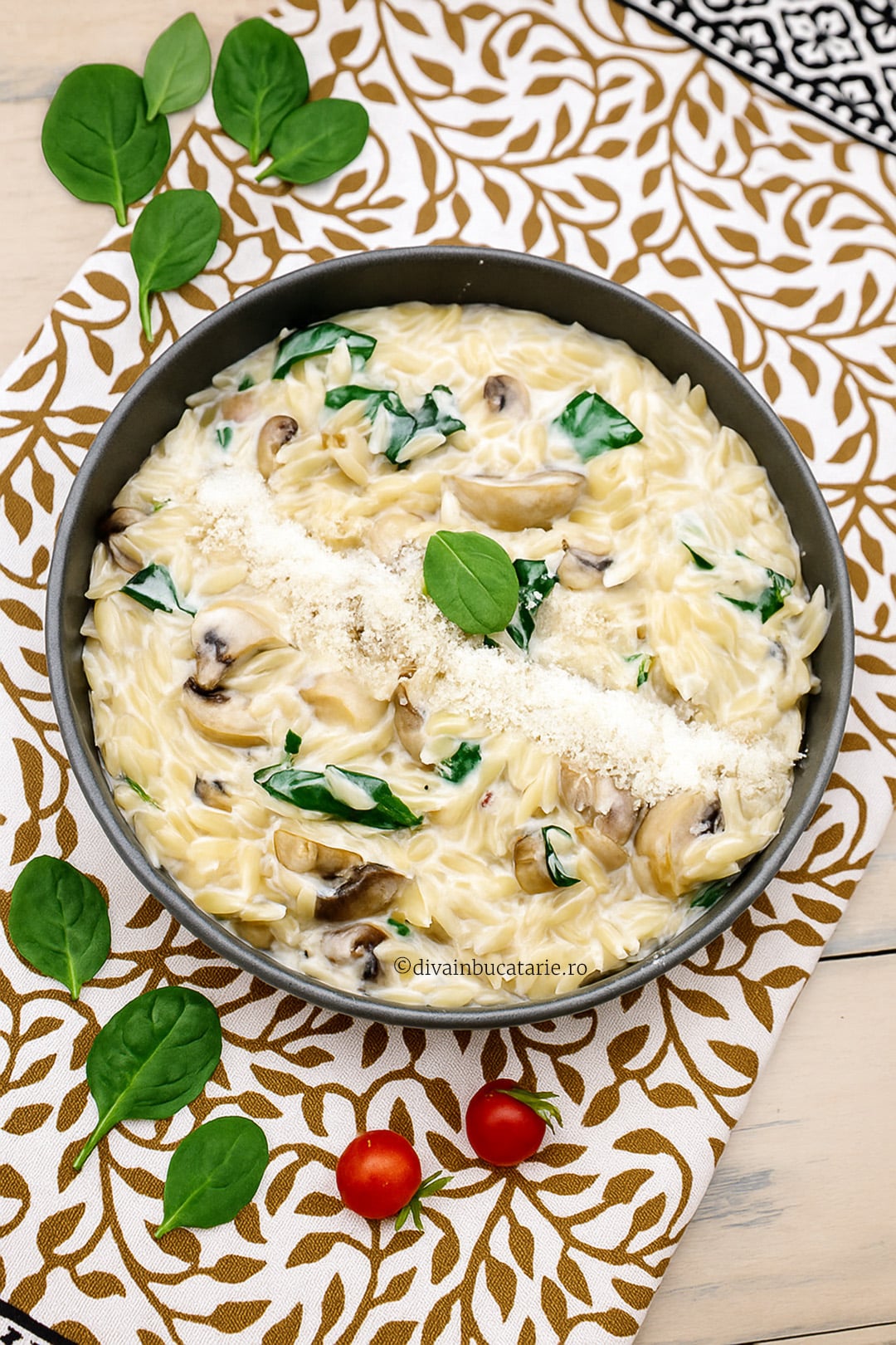 orzo cremos cu ciuperci si spanac A