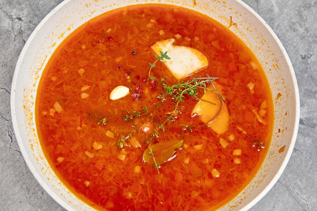 iahnie de fasole cu carnati 3