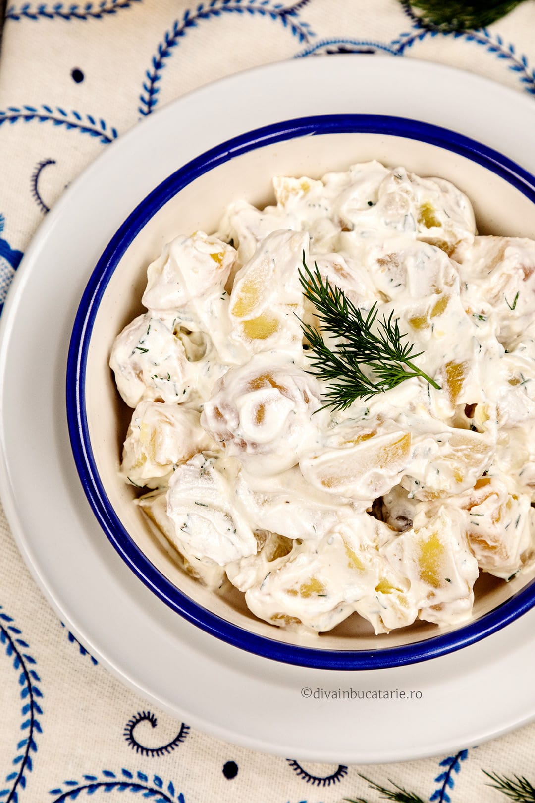 salata de cartofi cu iaurt si marar A