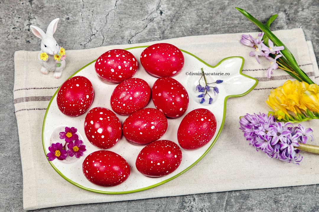 oua vopsite pestrit B