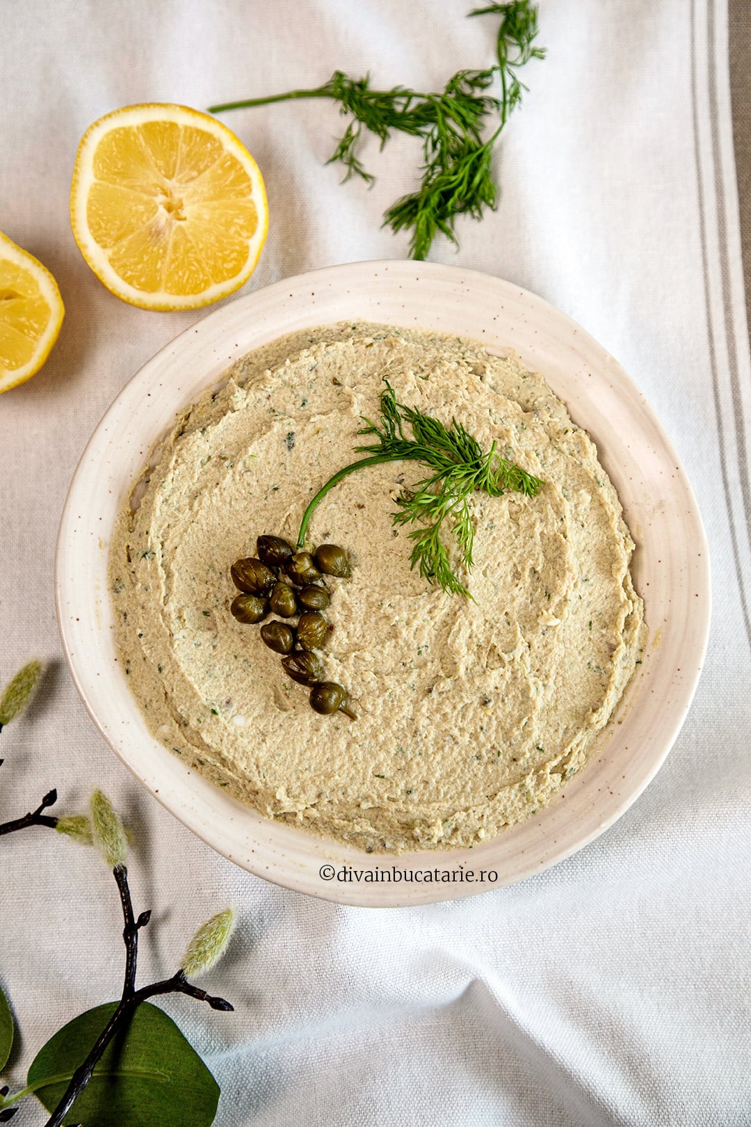 pasta de sardine cu oua fierte A
