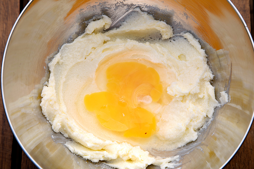 tarta cu ricotta si zmeura 1